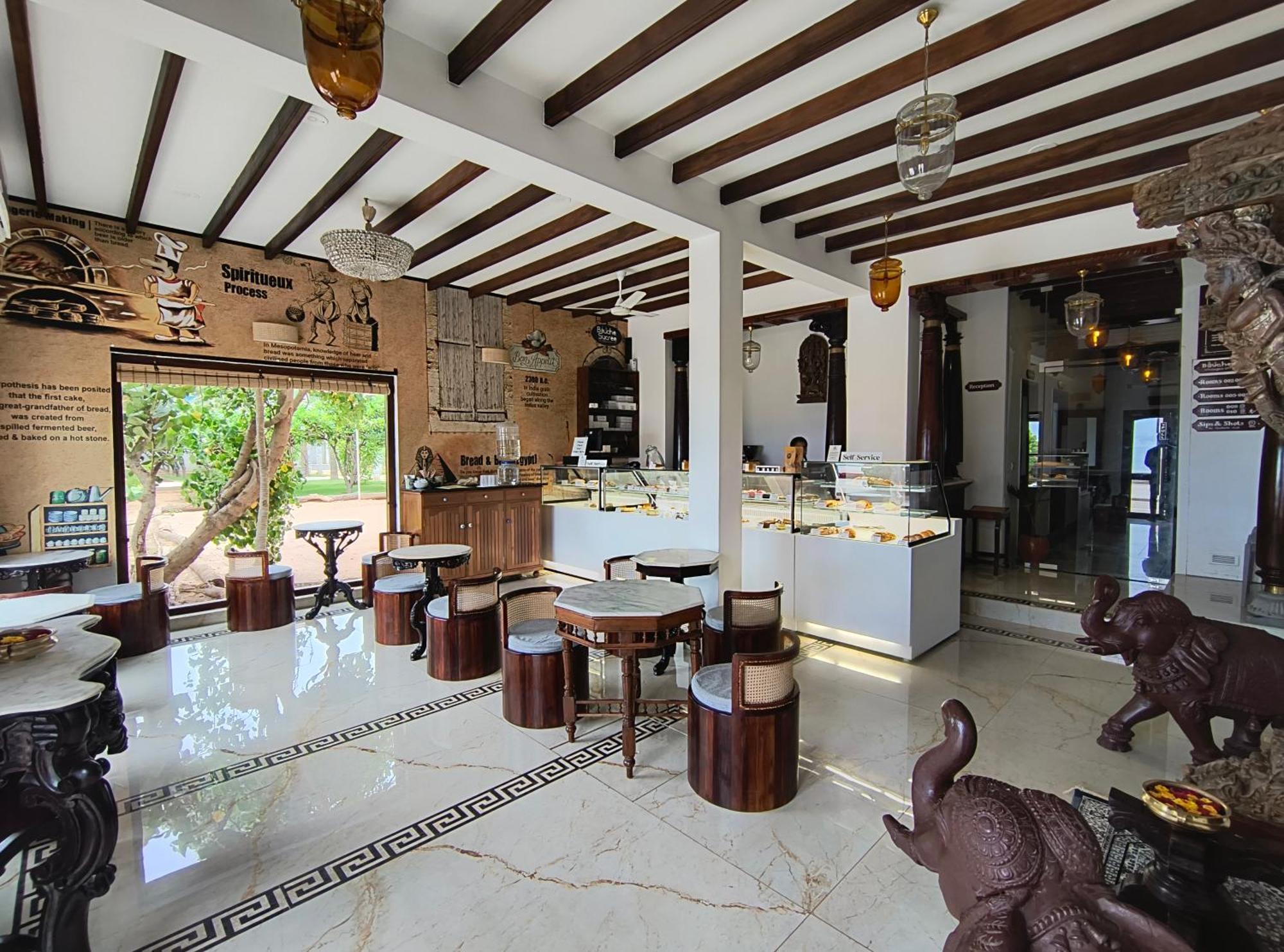 La Plage Seaview Suites Pondicherry Ngoại thất bức ảnh