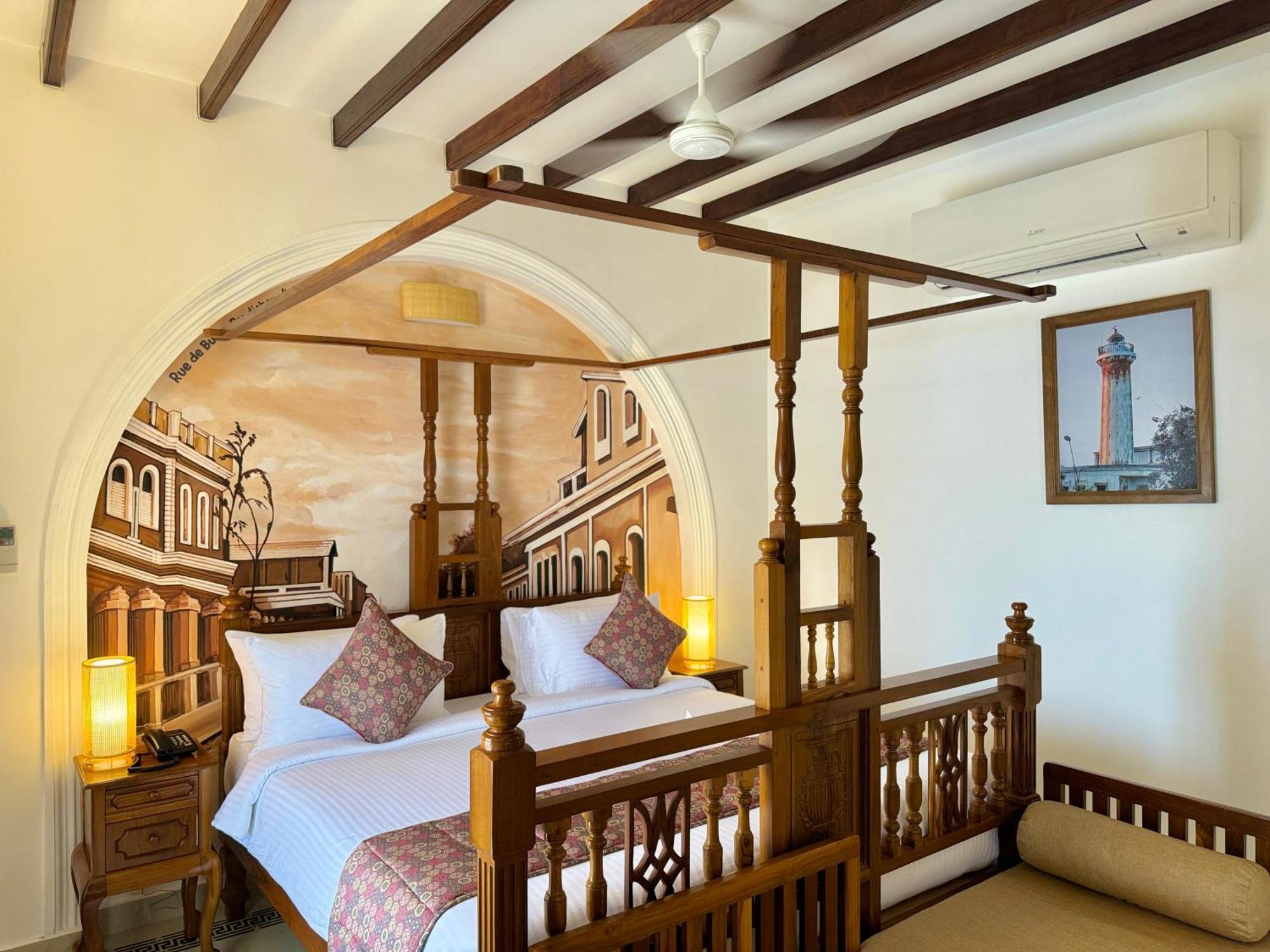 La Plage Seaview Suites Pondicherry Ngoại thất bức ảnh
