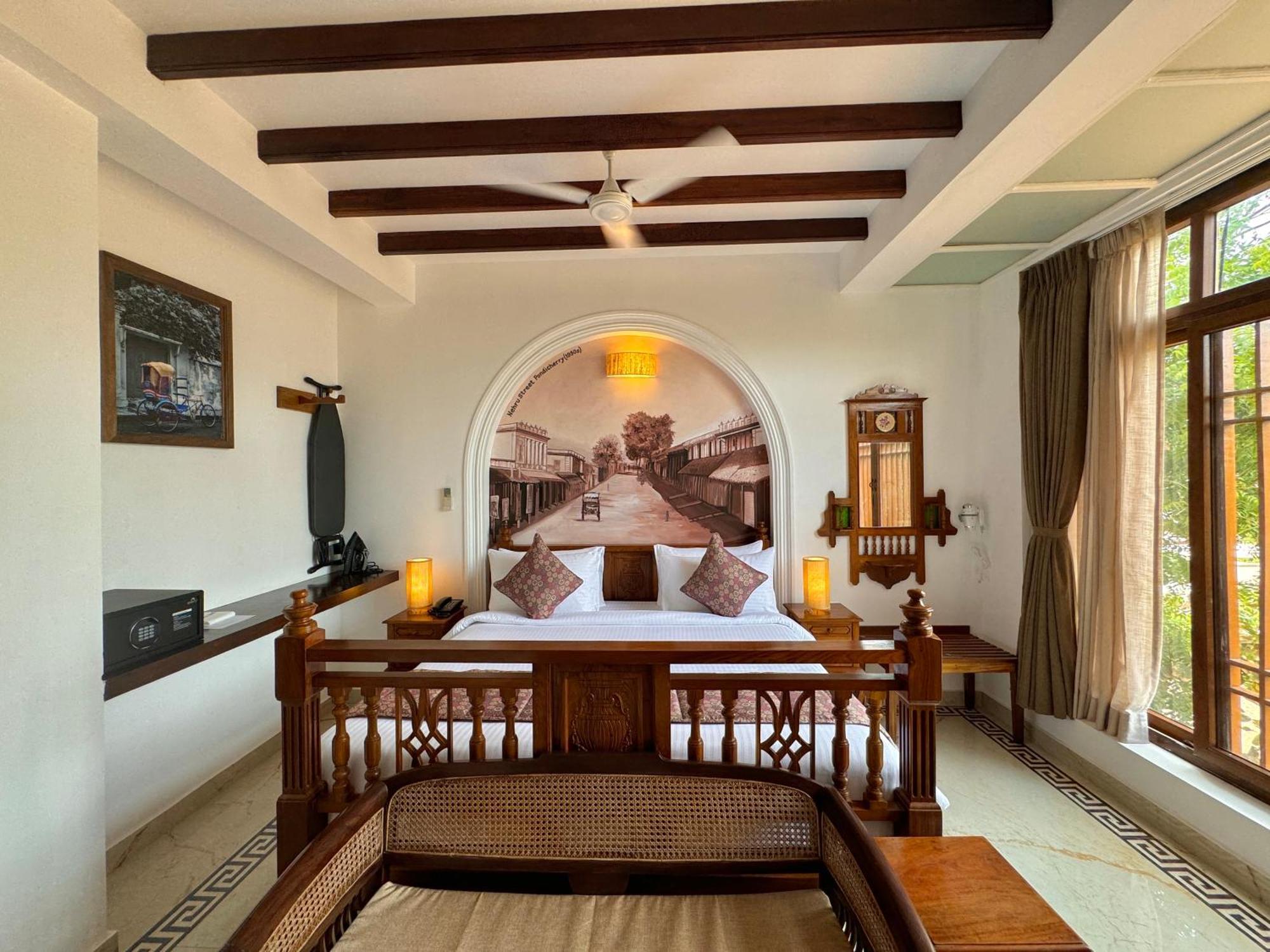 La Plage Seaview Suites Pondicherry Ngoại thất bức ảnh