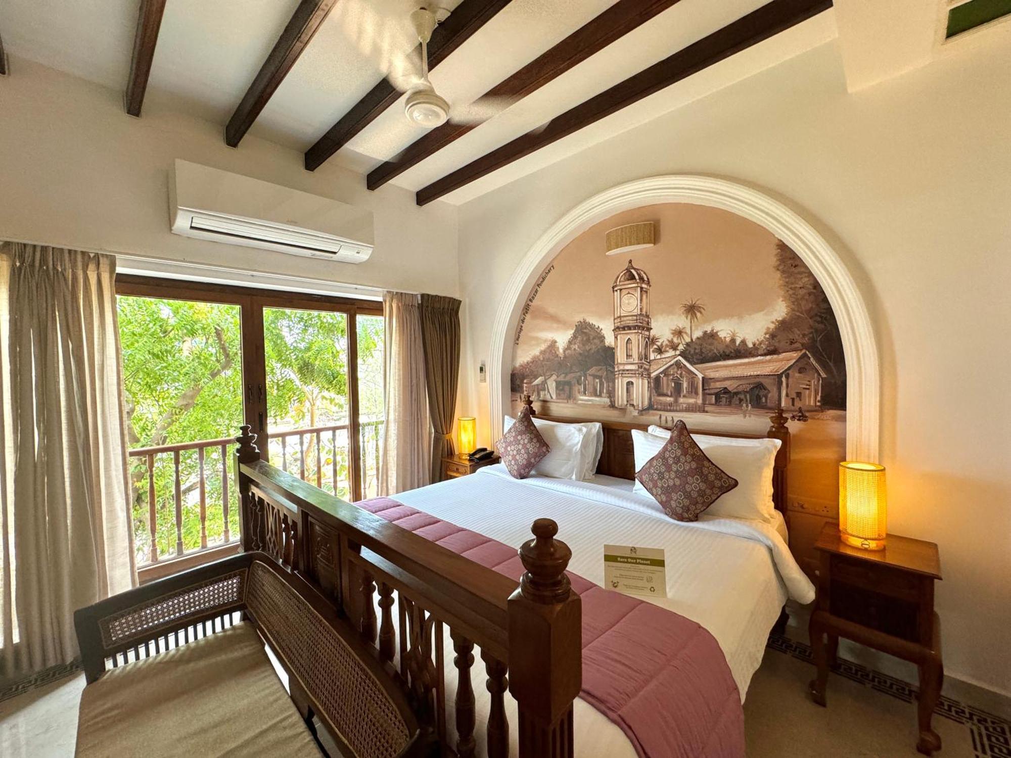 La Plage Seaview Suites Pondicherry Ngoại thất bức ảnh