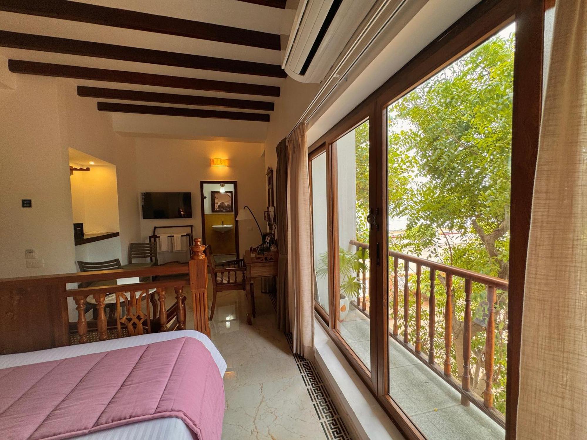 La Plage Seaview Suites Pondicherry Ngoại thất bức ảnh
